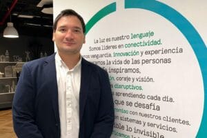 Andrés Cáceres gerente comercial negocio profesional Signify